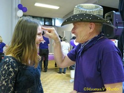  <a style='color: #fff;' href='/uploaded/photo/apres-midi-avec-les-mckenzie-5aa84c7088c34.jpg'>(Télécharger)</a>