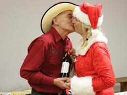  <a style='color: #fff;' href='/uploaded/photo/auberge-du-22-12-anniversaires-et-n-oel-5a426c6c47c38.jpg'>(Télécharger)</a>