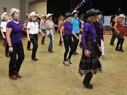  <a style='color: #fff;' href='/uploaded/photo/bal-cd-du-04-novembre-2018-5be9927c34800.jpg'>(Télécharger)</a>