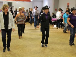  <a style='color: #fff;' href='/uploaded/photo/bal-cd-du-04-novembre-2018-5be99280c08f6.jpg'>(Télécharger)</a>