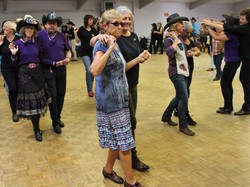  <a style='color: #fff;' href='/uploaded/photo/bal-cd-du-04-novembre-2018-5be993fc6f15b.jpg'>(Télécharger)</a>