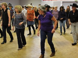  <a style='color: #fff;' href='/uploaded/photo/bal-cd-du-04-novembre-2018-5be9960b62824.jpg'>(Télécharger)</a>