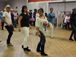  <a style='color: #fff;' href='/uploaded/photo/bal-cd-du-04-novembre-2018-5be996842b425.jpg'>(Télécharger)</a>