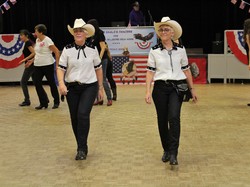  <a style='color: #fff;' href='/uploaded/photo/bal-cd-du-04-novembre-2018-5be99977ba43b.jpg'>(Télécharger)</a>