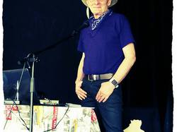  <a style='color: #fff;' href='/uploaded/photo/bal-du-23-avril-571f8d93c52b1.jpg'>(Télécharger)</a>