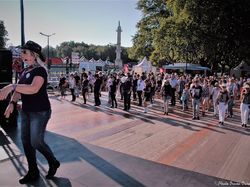  <a style='color: #fff;' href='/uploaded/photo/dansons-sur-les-quais-5b5767e1cb50a.jpg'>(Télécharger)</a>