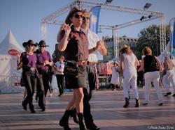  <a style='color: #fff;' href='/uploaded/photo/dansons-sur-les-quais-5b576817f35bd.jpg'>(Télécharger)</a>