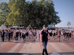  <a style='color: #fff;' href='/uploaded/photo/dansons-sur-les-quais-5b57685315d6f.jpg'>(Télécharger)</a>