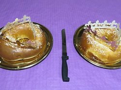  <a style='color: #fff;' href='/uploaded/photo/galette-des-rois-en-janvier-2019-5c367a1c8db3d.jpg'>(Télécharger)</a>