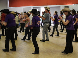  <a style='color: #fff;' href='/uploaded/photo/journee-country-du-25-fevrier-58bd606a18bdd.jpg'>(Télécharger)</a>