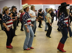  <a style='color: #fff;' href='/uploaded/photo/journee-country-du-25-fevrier-58bd6075f0d26.jpg'>(Télécharger)</a>