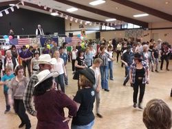  <a style='color: #fff;' href='/uploaded/photo/notre-premier-bal-cd-5613927ac03b9.jpg'>(Télécharger)</a>