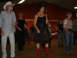  <a style='color: #fff;' href='/uploaded/photo/notre-premier-bal-cd-56139587e1f30.jpg'>(Télécharger)</a>